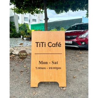 Standee gỗ 2 mặt decor - Luxi Decor