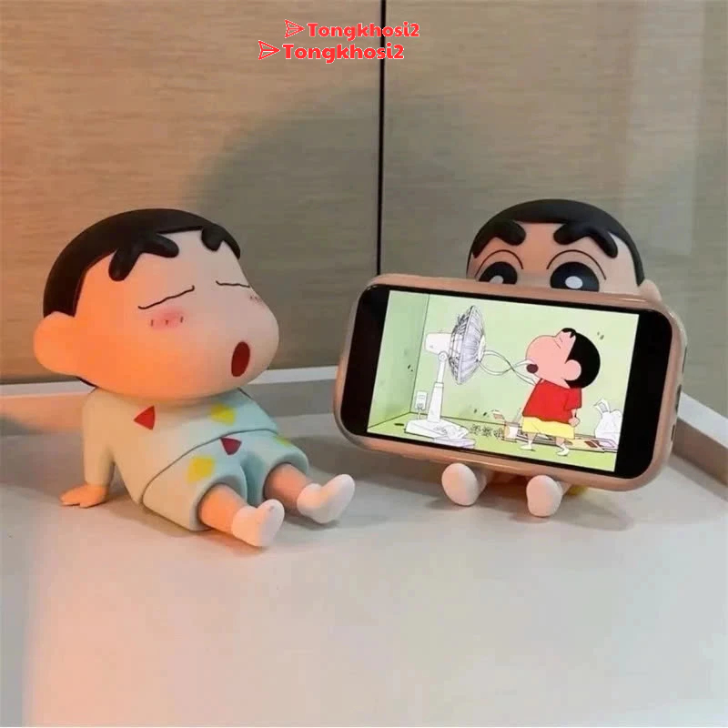 PVN62707 Dễ Thương Crayon Shin-chan Giá Đỡ Điện Thoại Di Động Hoạt Hình Để Bàn Đồ Trang Trí Quà Tặng Tiếp Liệu