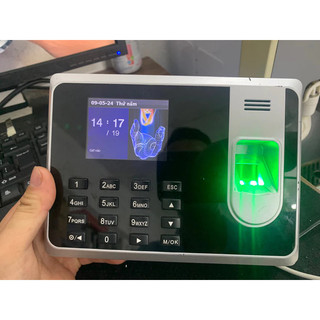 máy chấm công (đã qua sd)