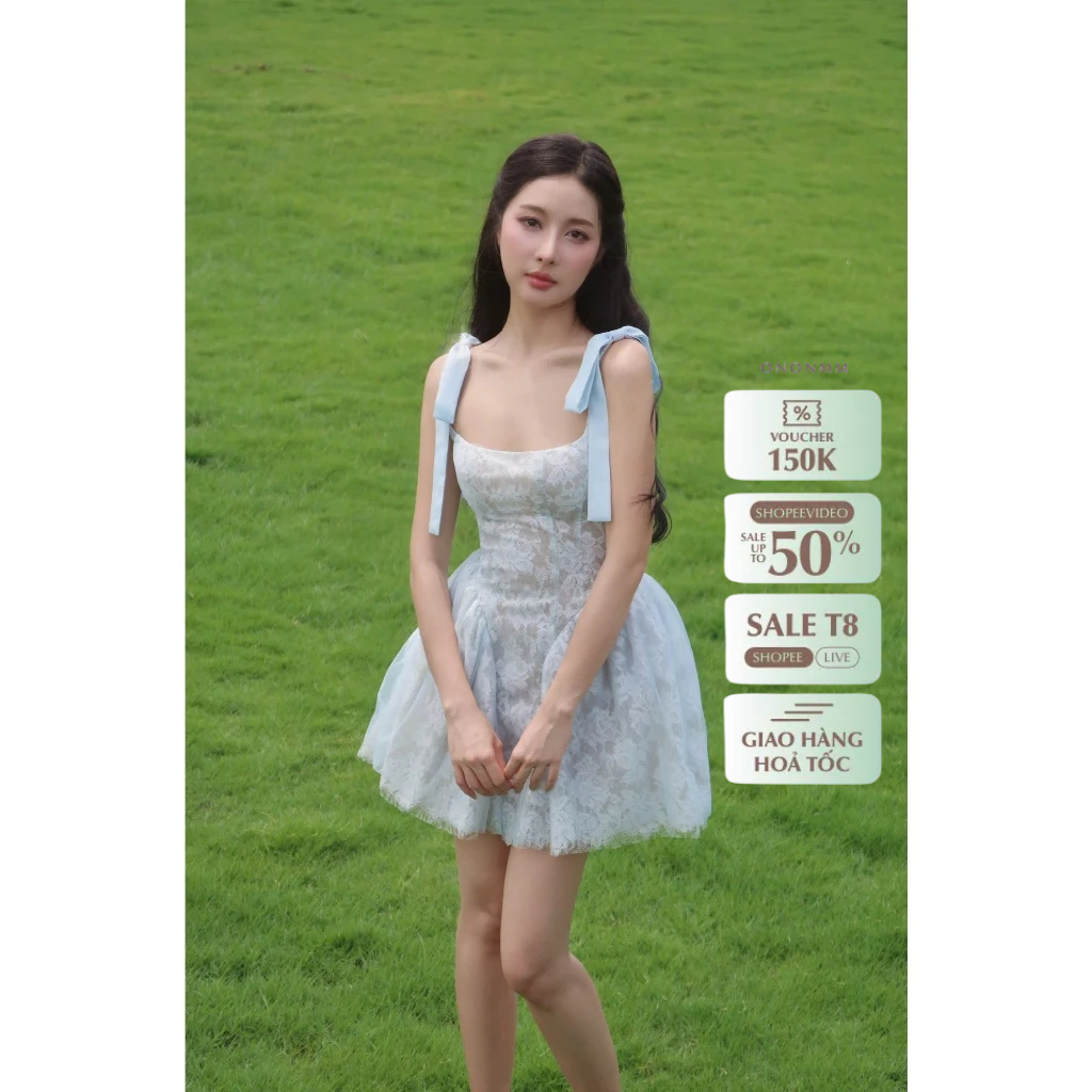 ONONMADE Đầm Ngắn Ren Hoa Thêu Nổi Sani Dress