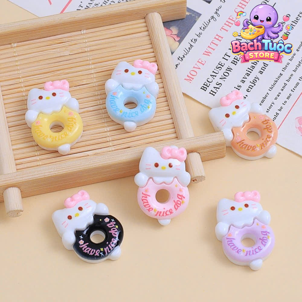 Set charm Hello Kitty bánh Donut ngọt ngào- Charm Gắn Dép Nhiều Màu Baby Cute