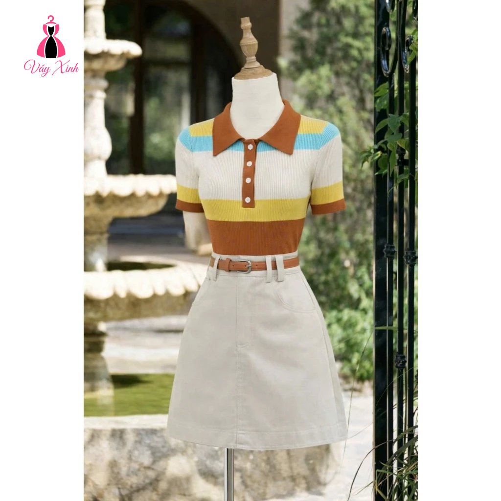 Áo polo nữ cộc tay, form ôm ngắn, chất len montoghi, họa tiết kẻ ngang. Douyin style