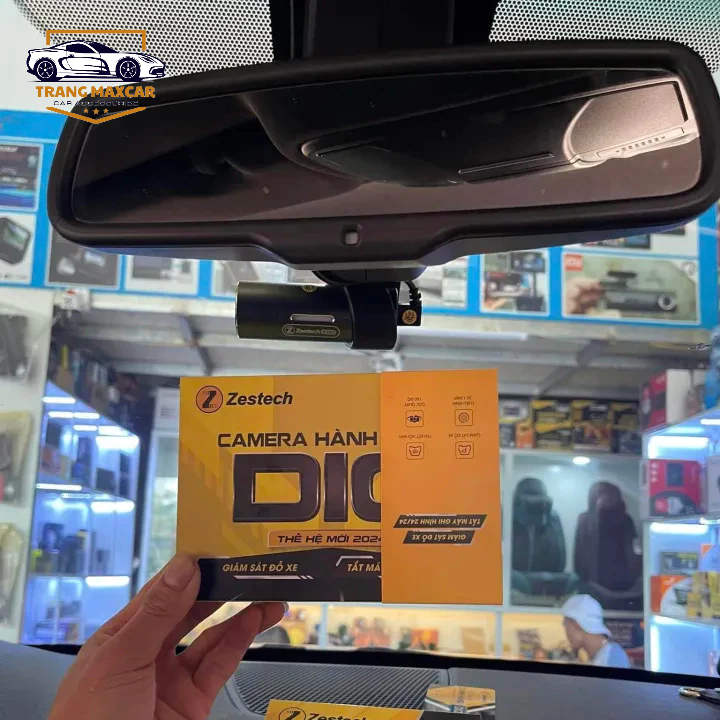 Camera hành trình ghi hình trước Zestech D10, cam trích xuất qua điện thoại ghi hình khi xe tắt máy