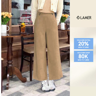 [LAMER X VÕ HÀ LINH] Quần Dáng Ống Rộng Cạp Liền Cúc Đóng V64W24Q001