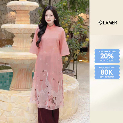 Áo dài cách tân hồng hạc SHE'S BACK S61A23Q005 (không kèm quần)