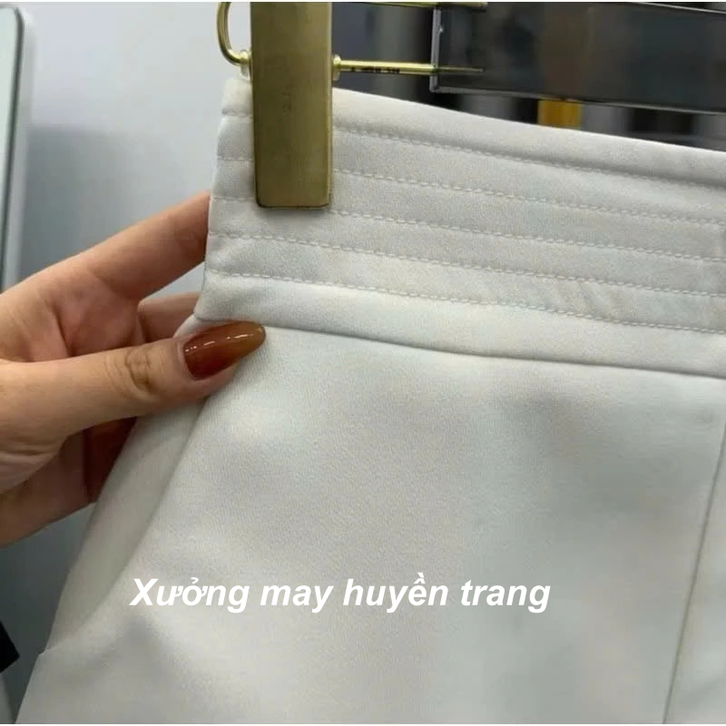 Chân váy nữ chữ A basic dáng ngắn 2 túi chất vải tuyết mưa có quần bảo hộ M066 | BigBuy360 - bigbuy360.vn