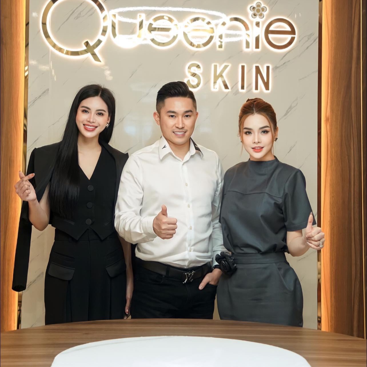 Ngọc Dương Queenie Skin, Cửa hàng trực tuyến | BigBuy360 - bigbuy360.vn