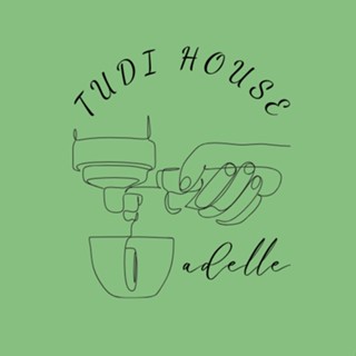 Bách hóa Cẩm Tú