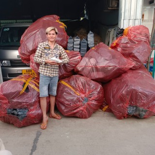 Mút Phủi Tóc Long BarBer