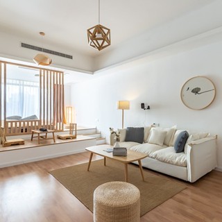 NGÔI NHÀ SÁNG TẠO