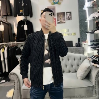 Mạnh Tiến Unisex