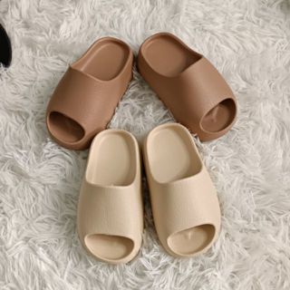 dép nam nữ Gia Hân