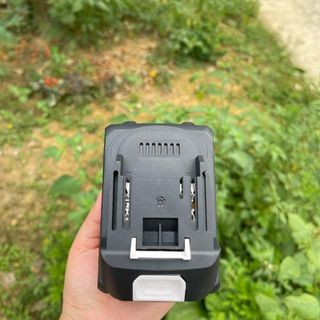 Sáng Máy Pin