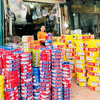 Thiết bị điện Quang Huy