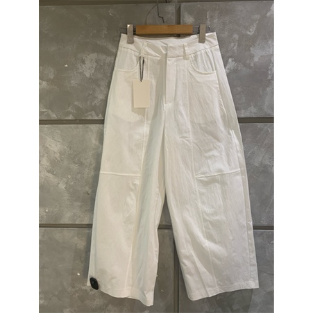 Quần ống sơ suông nhẹ 5019 IU