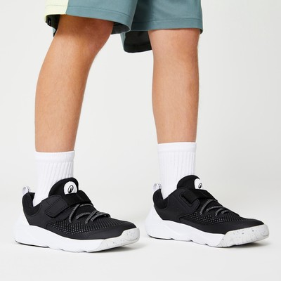 Giày thể thao trẻ em có quai dán DECATHLON Playful Fast đen mã 8788805