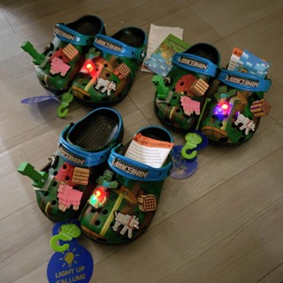    STICKER PHÁT SÁNG   Dép sục Cros Minecraft xanh đế đen kèm bộ Sticker như hình cho bé windybaby 