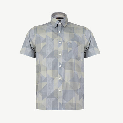 Áo sơ mi nam tay ngắn họa tiết KHATOCO form Tailor Fit lai ngang mã A1MN498T2-CNIN662-2611-N