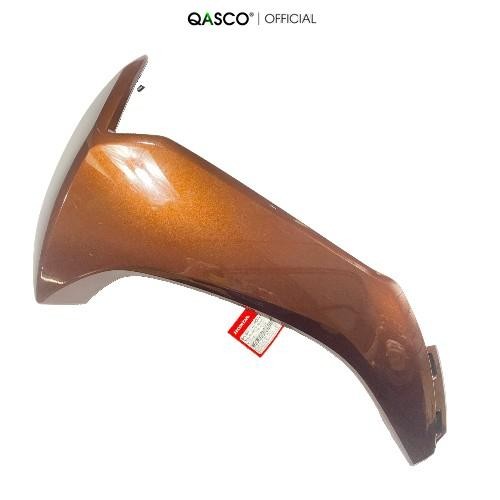 Ốp trước trái *YR-303M* HONDA Lead 125 QA(64360K12900ZB)_(HN 6)