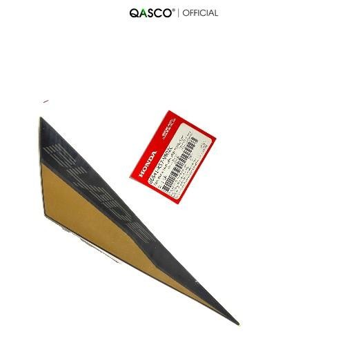 Tem dán A cánh yếm phải *NHB25M* HONDA  QA(86641K57V80ZC)_(HN 18)